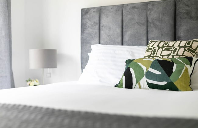 Skyvillion -vineyard Court- Enfield 1-bed Wgarden - Photo 6