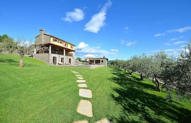 Lovely 5-bed Villa in Buzet - Foto 16