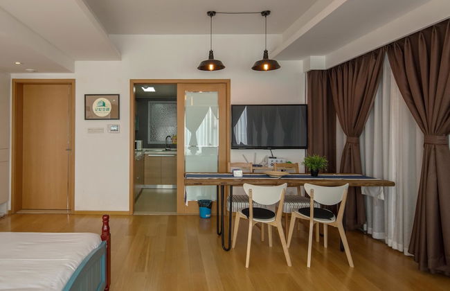 Chengdu Morpheus City Service Apartment - Photo 4