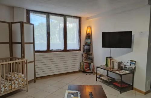 Le Nid du Chat Noir - Gîte La Maison Alvéole - Foto 5