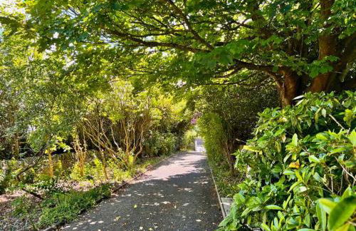 Luxurious Manor House with Sea Views - Sleeps 10 - Photo 46