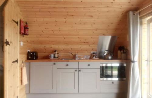 Cosy Cabins at Westfield Farm, Isle of Wight - Photo 37