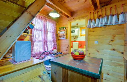 2 Bedroom Amazing Home In Lepoglava - Foto 37