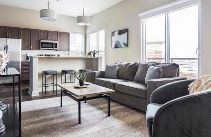 Landing Stunning 2BD Gym Rooftop Lounge - Foto 1