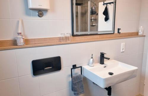 Wohnung zentral in Neheim, direkt am Ruhrtalweg! - Photo 19