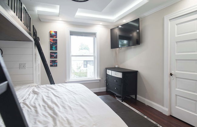 4 BDR Lake Geneva Estate Across From Beach! - Foto 7