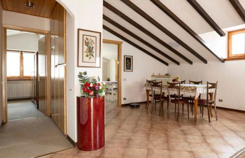 Apartment Gioia del Verde - Raum- Terrasse und Seeblick by Interhome - Photo 11