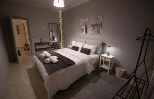 Anatoli 3 bedroom City Central Apartment - Foto 23