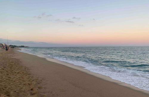 Casa familiar en la playa con piscina - Foto 50