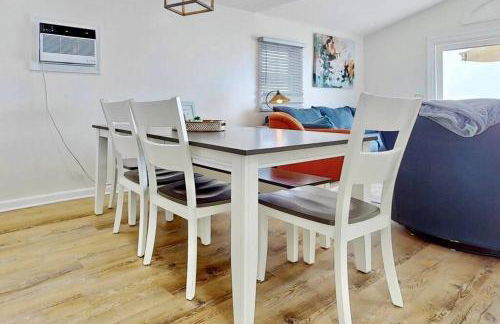 Charming 3 bedroom Beach Front Cottage - Foto 3