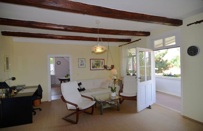 Modern Apartment in a Listed Villa With Beautiful View From Balcony - Foto 20