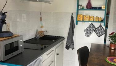 Chez Stella 1 pièce canapé lit deux personnes, Cuisine, SDB séparée - Foto 4