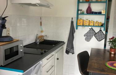 Chez Stella 1 pièce canapé lit deux personnes, Cuisine, SDB séparée - Foto 4