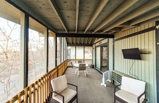 Serenity Now Quiet 4 BDR Next to Margaritaville! - Photo 36