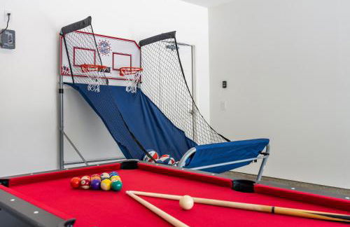 #ML - Aloha Hoʻonani 3BR Home - MT & Ocean Views! - Foto 35