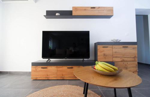 Fly in Apartment - Photo 25