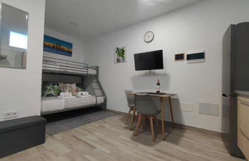 CASA PIRÁMIDE 4 WIFI - Parking y Terraza Privada - Foto 11