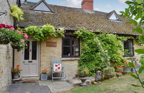 Picket Piece Cottage - Foto 12