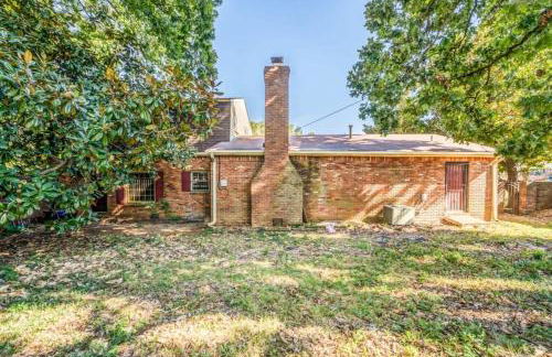 Near the Airport and Graceland Holmesdale Hideout - Foto 43