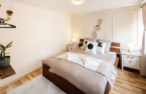 Cozy Central 3 Zimmer Apartment - Foto 1