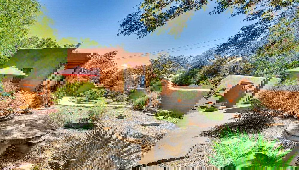 Gomez Gardens - Foto 1