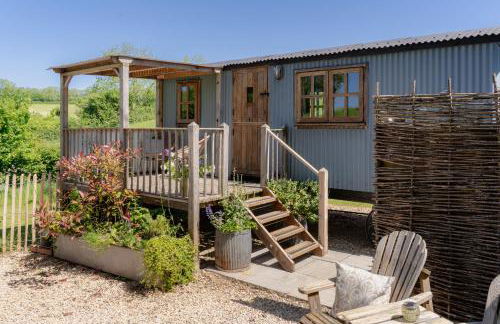 Spindleberry Hut - Photo 1