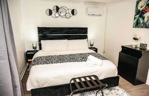 KLIZZ Suites - Photo 32