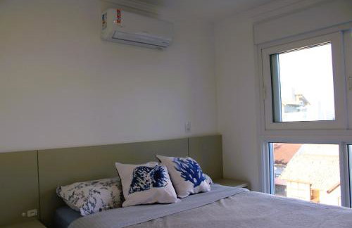 Apto de duas suítes com vista mar - 100 metros da praia em Canasvieiras - Foto 23