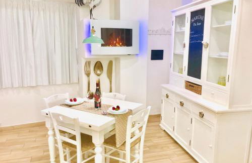 CASANOVA - Indipendent Luxury Apartment - Foto 18