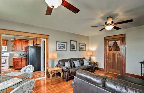 Wyoming Farmhouse Retreat! 10 Mi to Bighorn Canyon - Foto 4