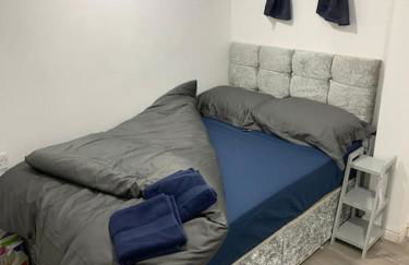 Cosy Studio Flat-Just Renovated-Free Street Parking & Independent Entrance - Foto 2