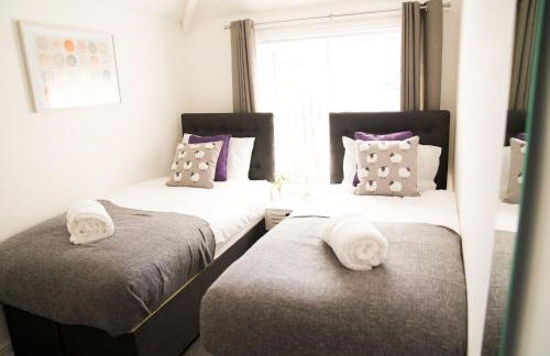 St Johns Hse-Sleeps 6-Fully Equipped-Workers-short, long stays - Foto 9