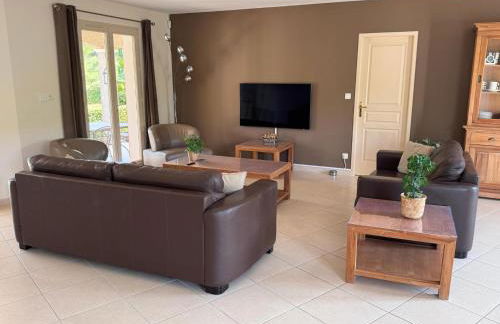 Stylish Villa with Terrace - Foto 5