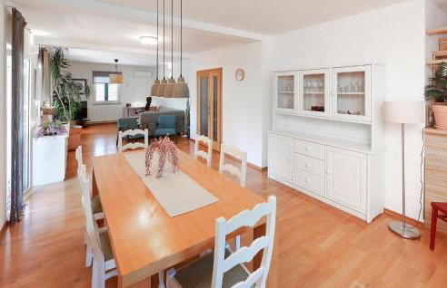 Stunning Home In Jurdani - Foto 24