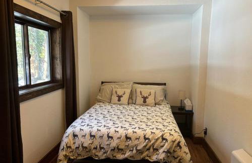 Spacious 4 Bedroom Chalet on Hiking Trails - Foto 27