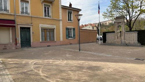 OULLINS T3 COSY 70M2 - 6 Pers 2 Chambre - 2 Mezzanines Métro & centre à Pied - Foto 3