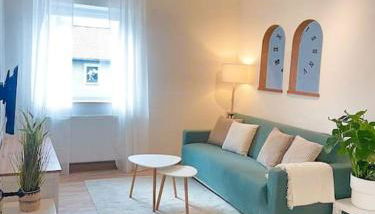 MEGHA Living - 2 Zimmer Appartments mit Küche - Zentral - Foto 5