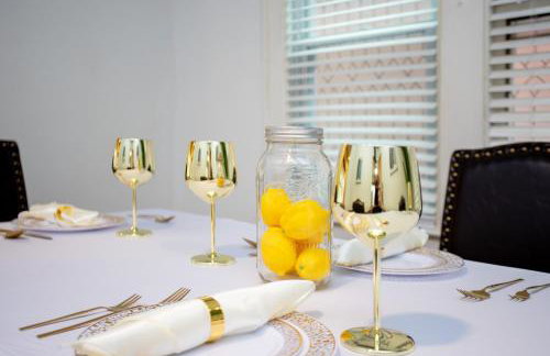 Amazing 3 bedroom home Steps, Airport, UofR, RIT, Strong - Foto 27