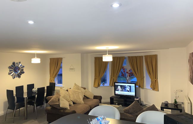 Grand Central Executive Apartments - Photo 23