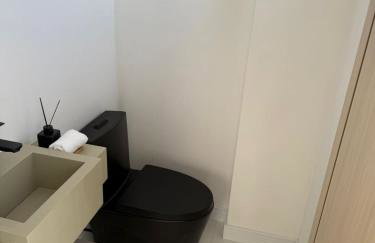 Loft Exclusivo Praia dos Amores Brava - Foto 2