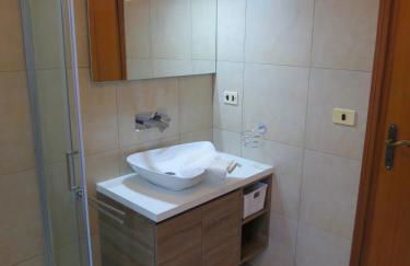 Villa Anastasye Your Lakefront Vacation Rental - Foto 32