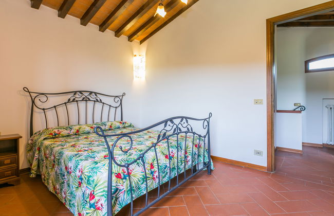 3 bedroom House in Scandicci with garden and terrace - Photo 17