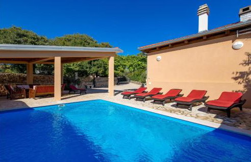 4 Bedroom Amazing Home In Garica - Photo 1