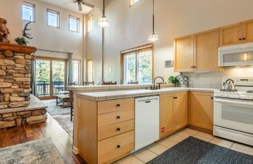 Mammoth Green #220 - Nearly Ski-In Ski-Out 3 Bedroom 2 Bath, Sleeps 8 - Photo 7