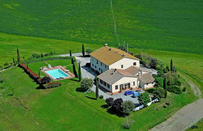 Authentic Pool House - Foto 18