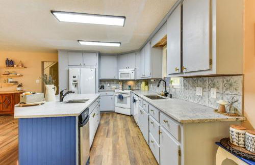 Waterfront CasAbella Cottage with Kayaks and Fishing - Foto 10