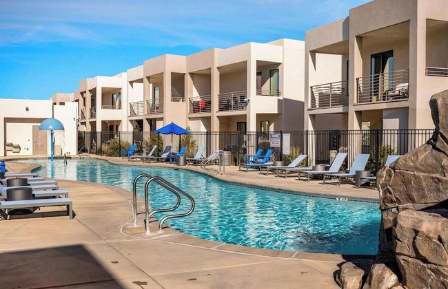 Tranquility at The Lofts Near National Parks - Foto 25