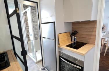 LOENA CANNES CENTRE - 2 pièces rénové - 4 personnes - proche croisette palais festival plage - internet gratuit - climatisation - non fumeur - Foto 13