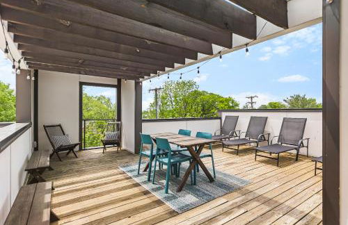 Modern Luxury with Rooftop Deck, 3 mi to Downtown - Foto 42