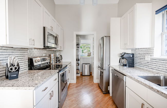 Lavish Lake Getaway - Foto 12